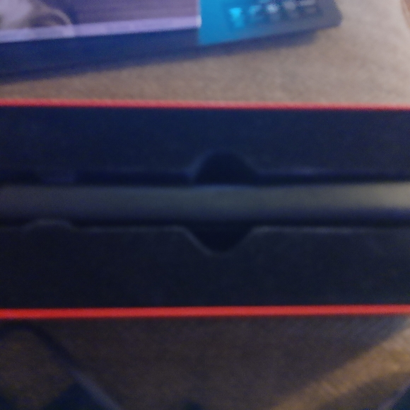 BRAND NEW STRAIGHTNER BY MIDNIGHT MATTE, HIGH QUILTY PLUS MANY MORE!!! - Picture 8 of 16